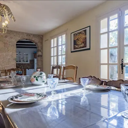 La Bastide De La Nîmes