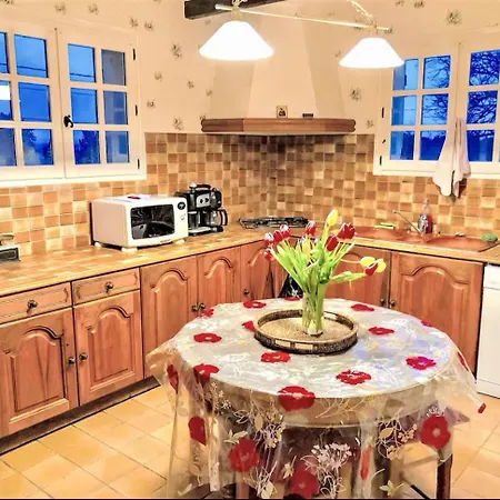 Villa La Bastide De La *