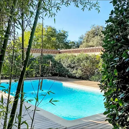 La Bastide De La * Nimes